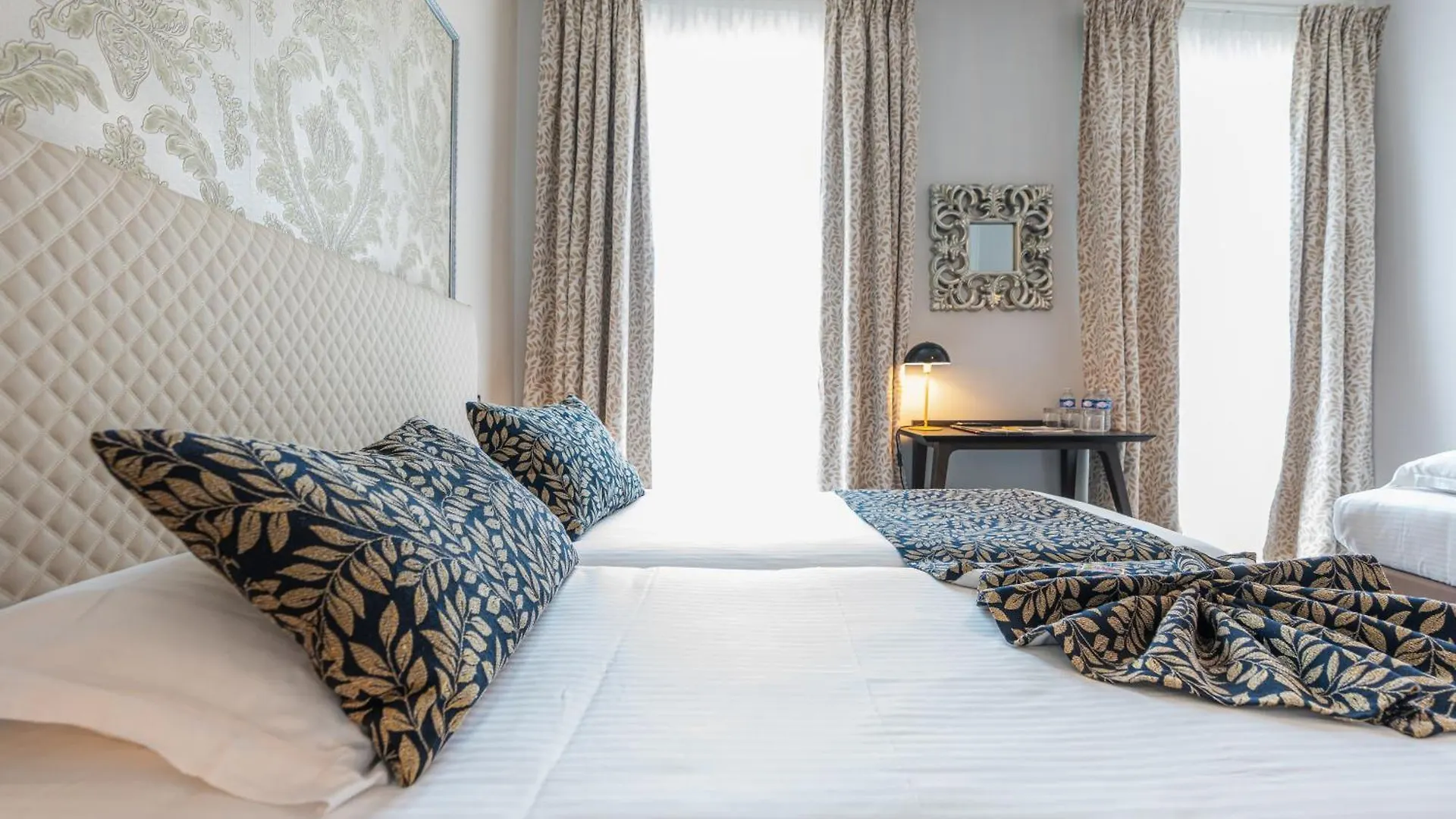 Hotel Villa Victoria Nice 4*,  France