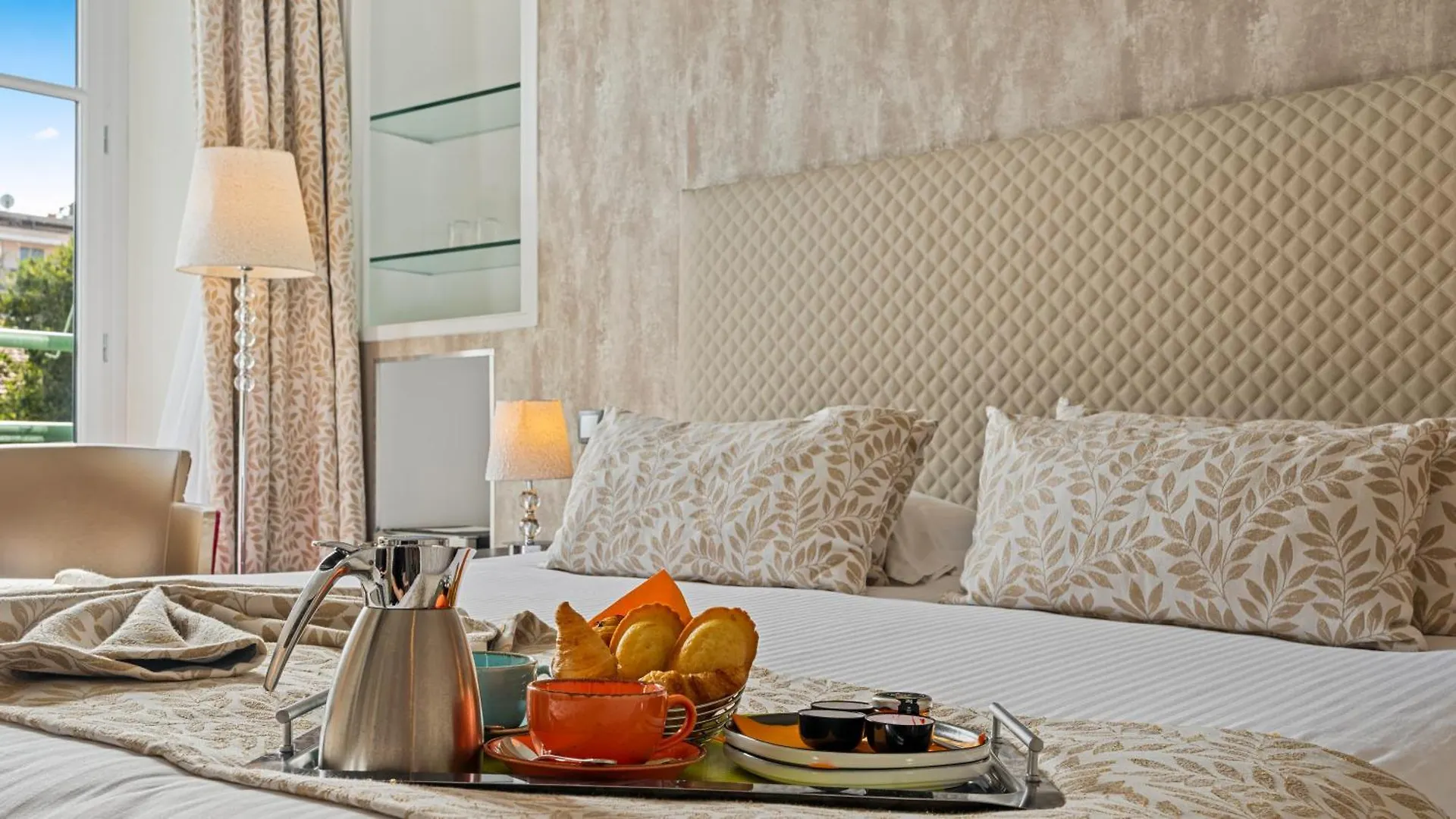 Hotel Villa Victoria Ницца 4*,