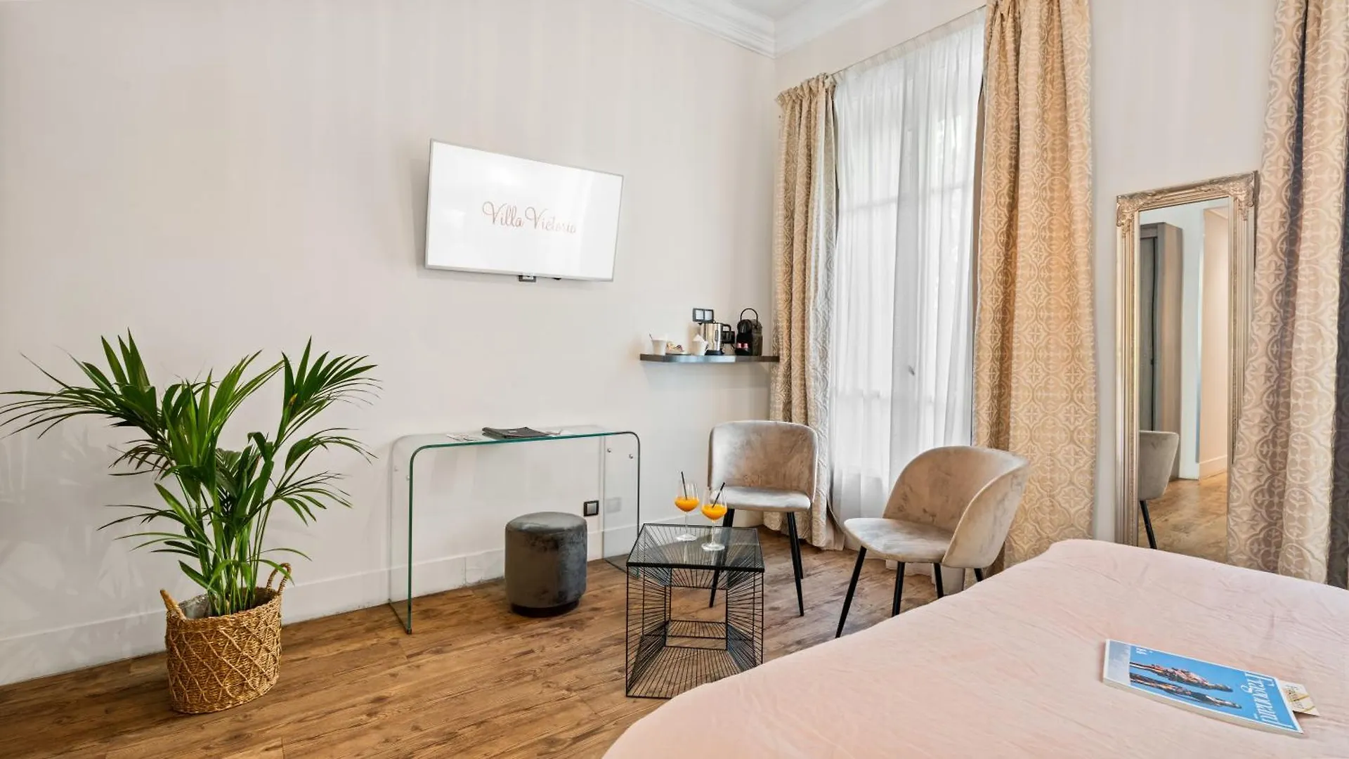 Hotel Villa Victoria Ницца 4*,  Франция
